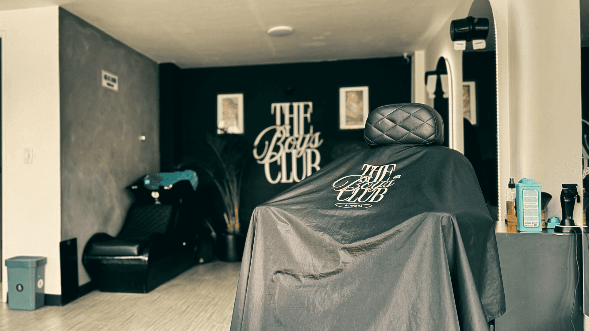 Foto 1 de The Boys Club